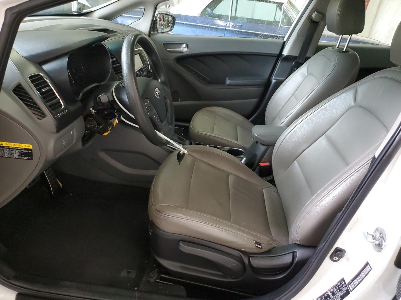 2017 KIA FORTE