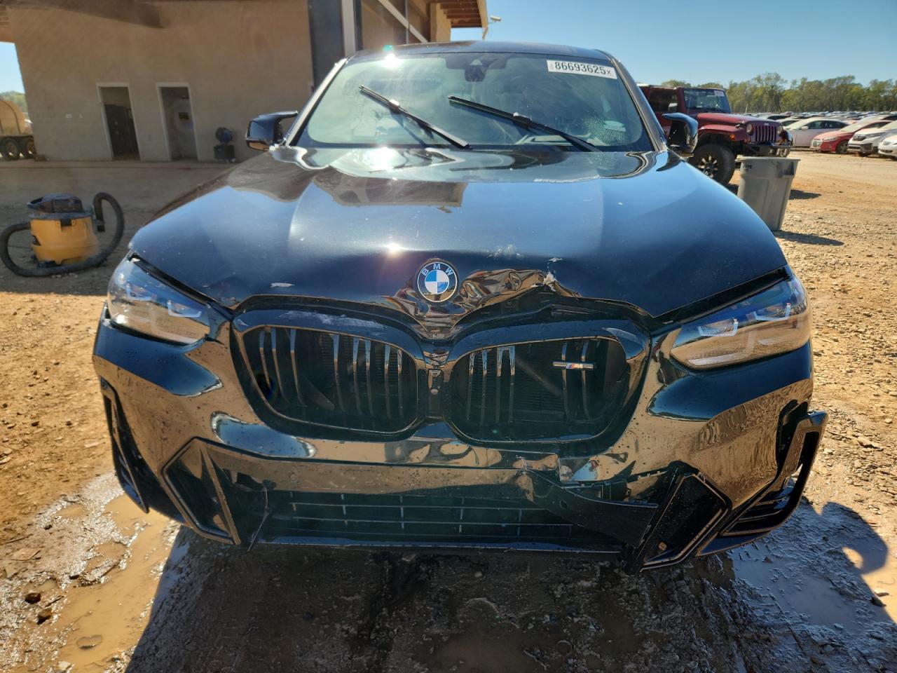 2024 BMW X4
