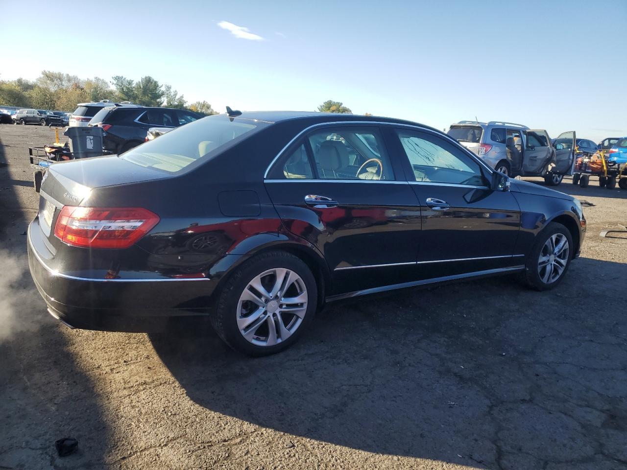 2010 MERCEDES-BENZ E-Class