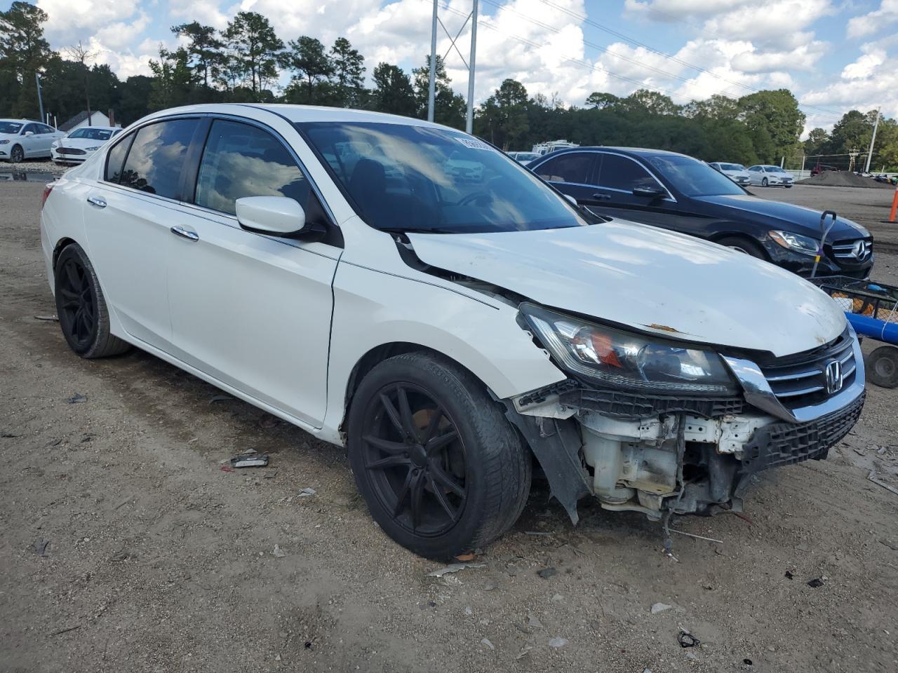 2015 HONDA ACCORD