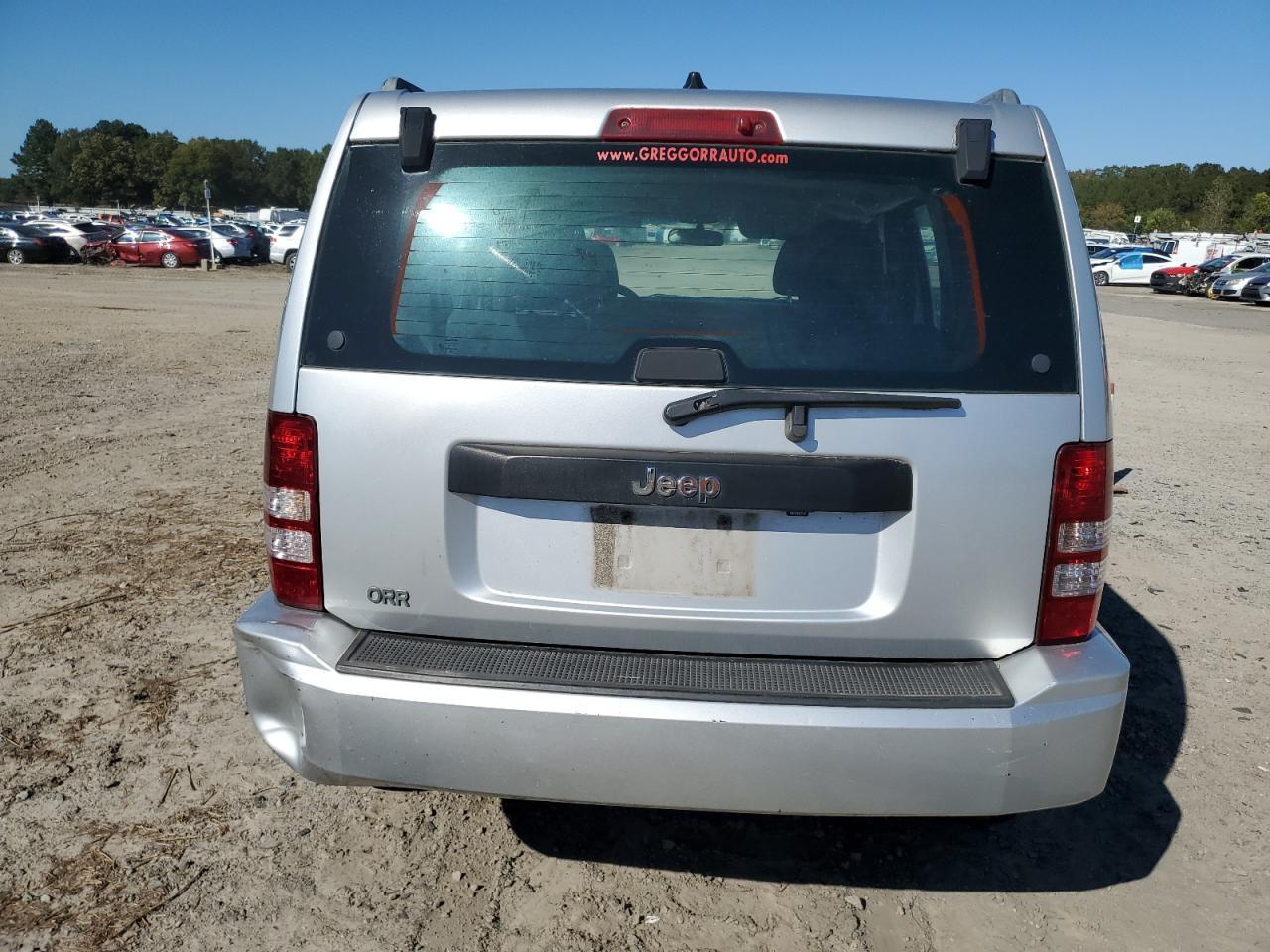 2012 JEEP Liberty