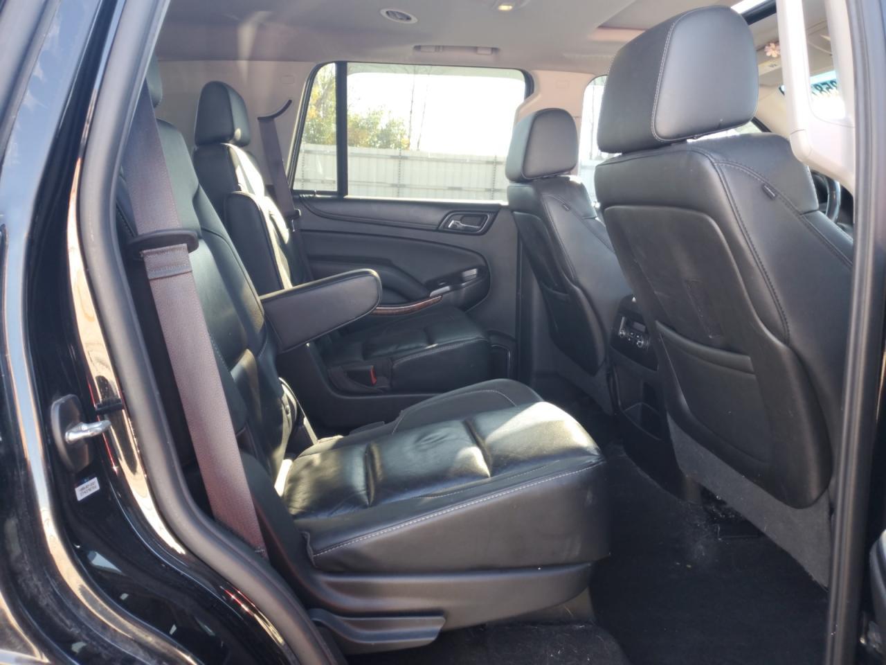 2016 CHEVROLET Tahoe