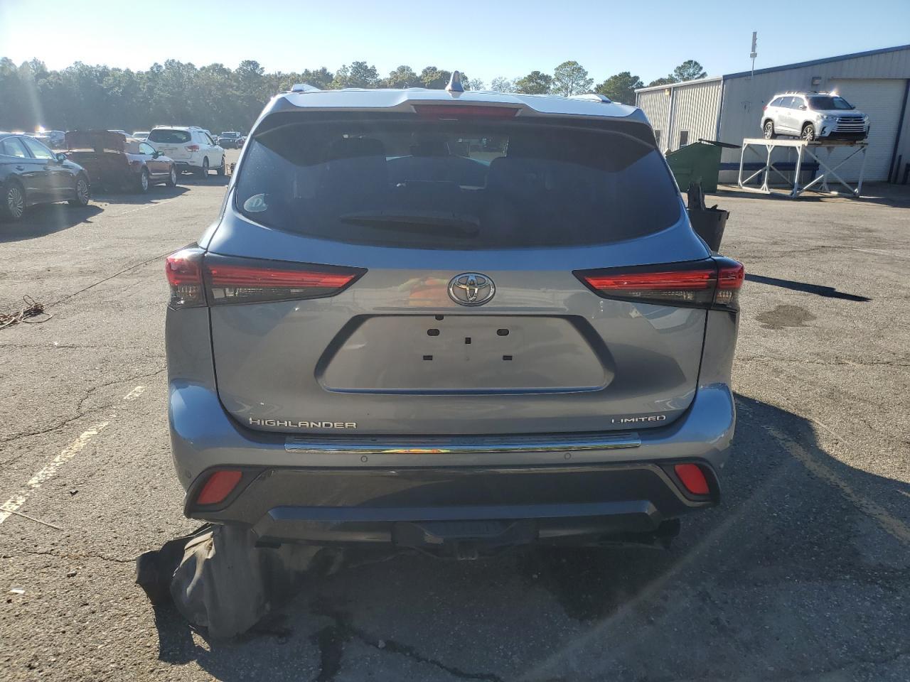 2023 TOYOTA HIGHLANDER