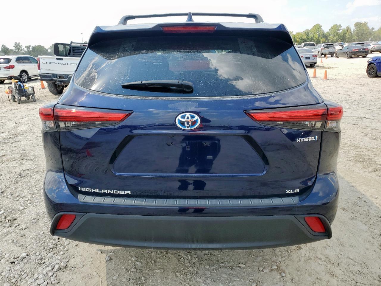 2022 TOYOTA HIGHLANDER