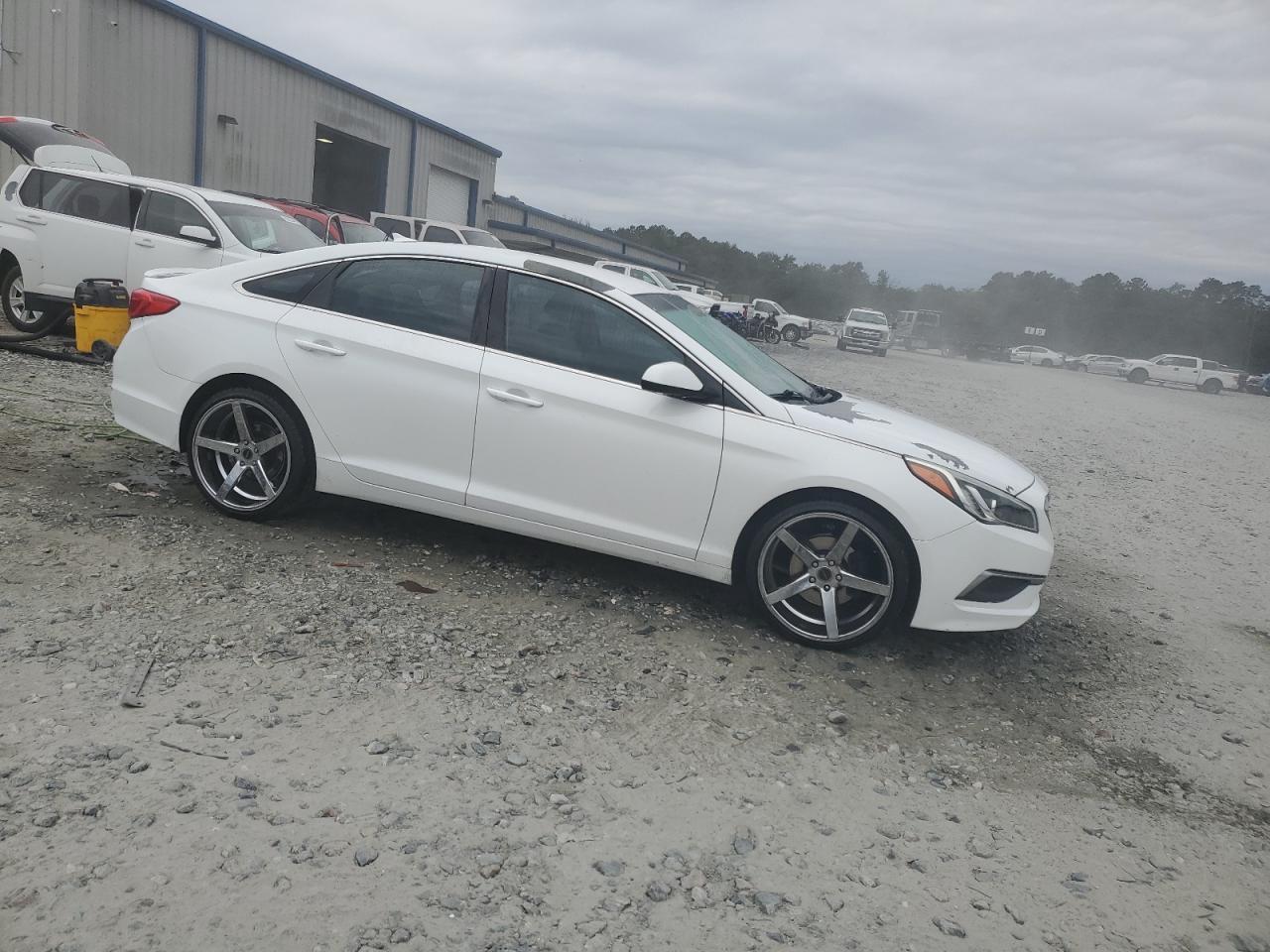 2016 HYUNDAI SONATA