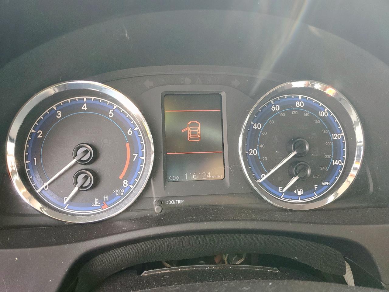 2018 TOYOTA COROLLA