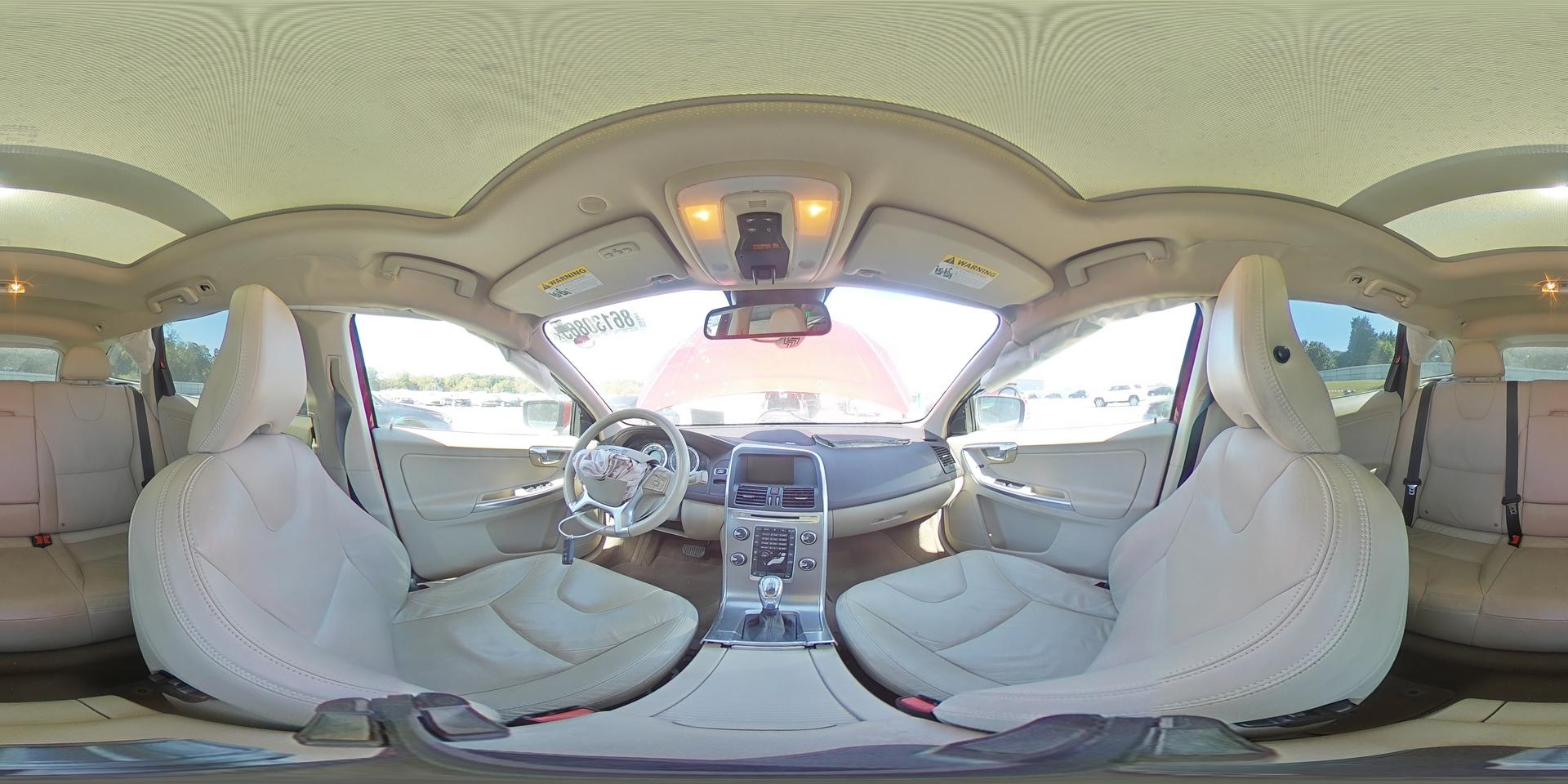 2013 VOLVO XC60