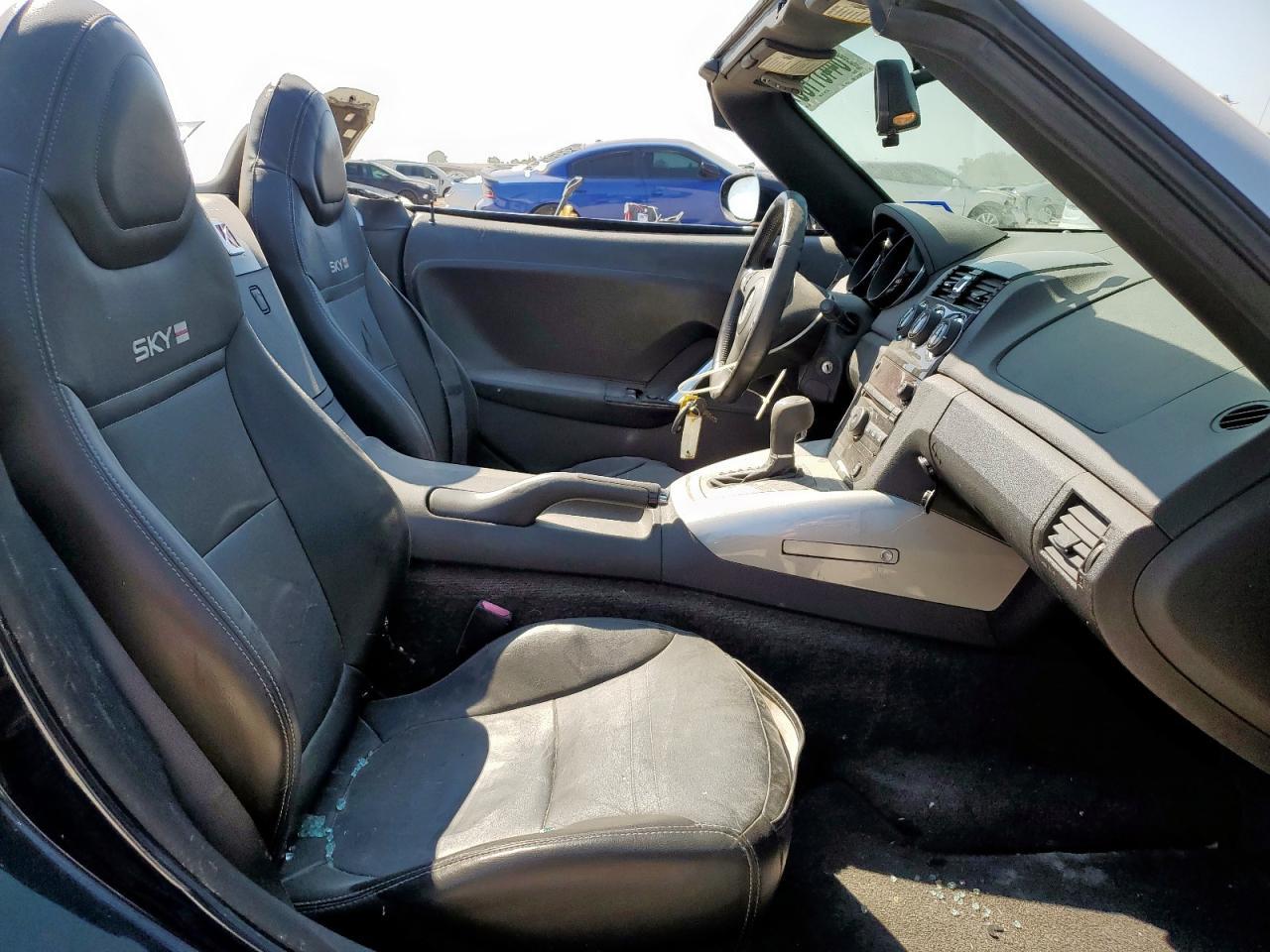2008 SATURN Sky