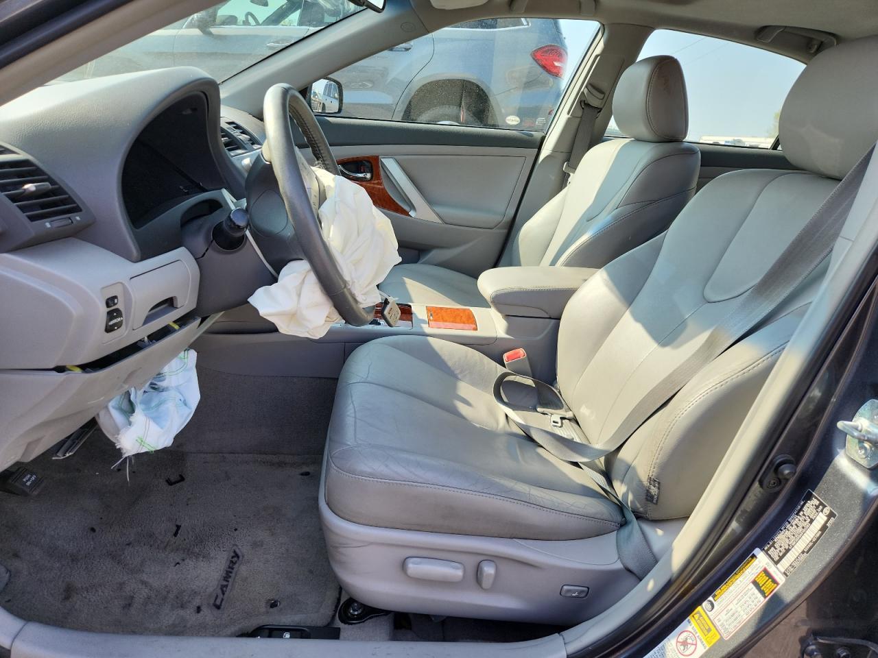 2010 TOYOTA CAMRY