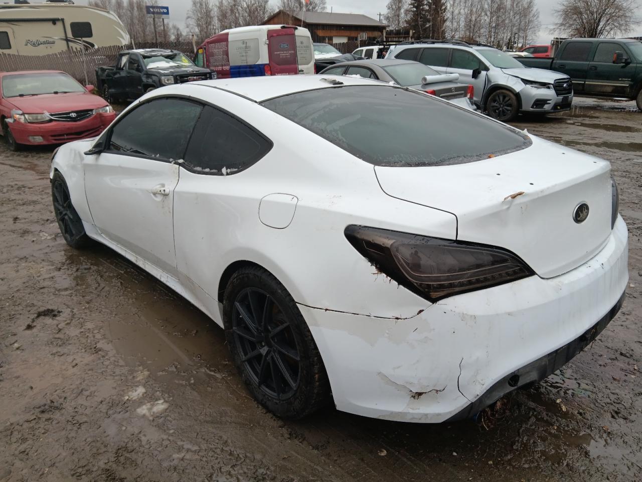 2016 HYUNDAI GENESIS