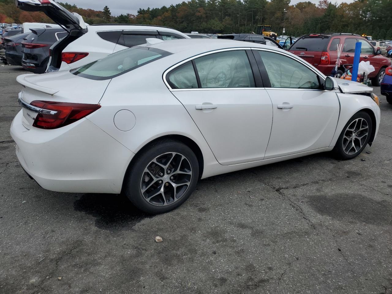 2017 BUICK Regal