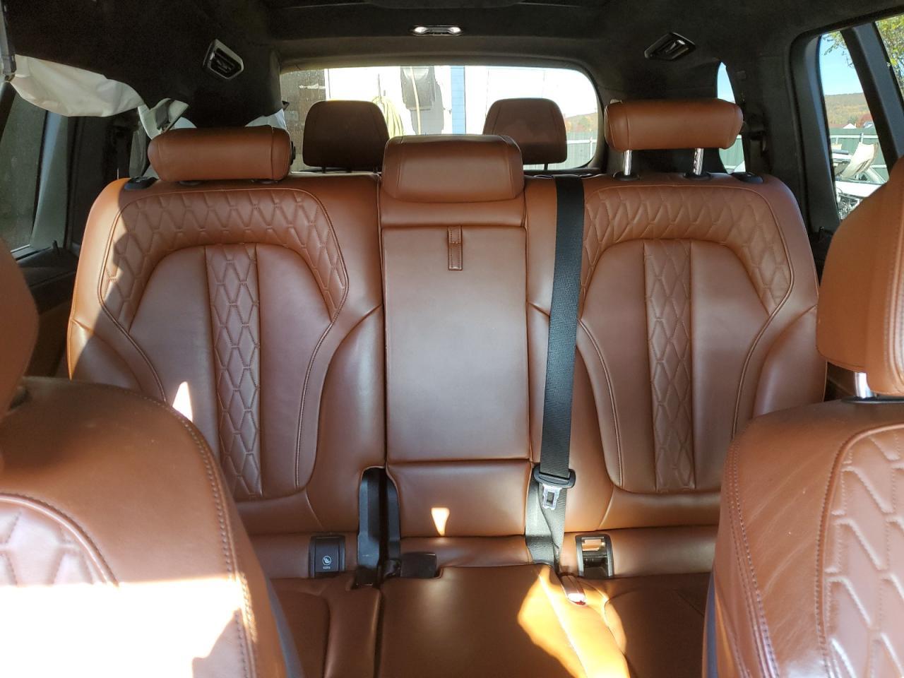 2019 BMW X7