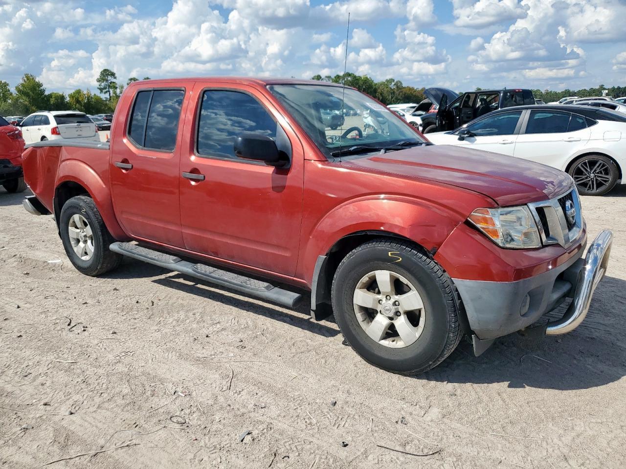 2012 NISSAN Frontier