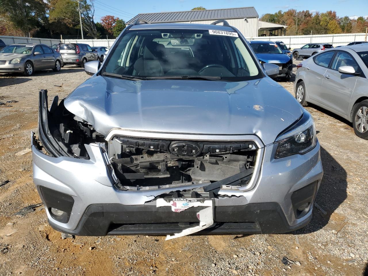 2021 SUBARU FORESTER