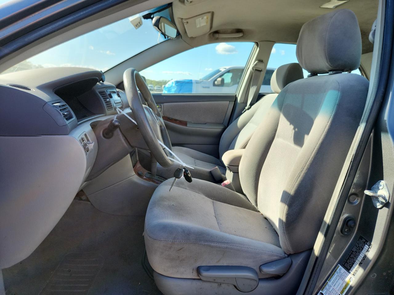 2005 TOYOTA COROLLA