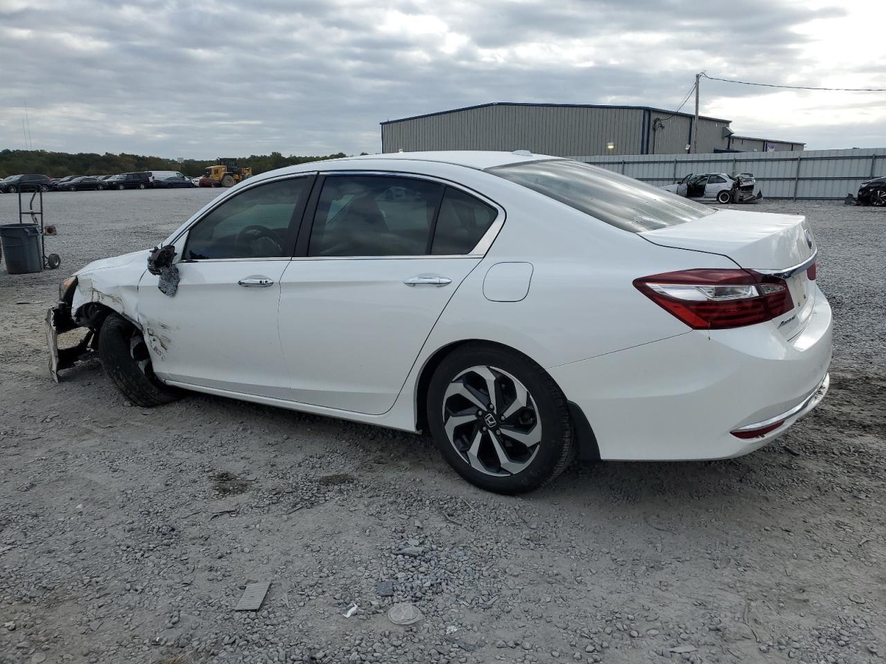 2016 HONDA ACCORD