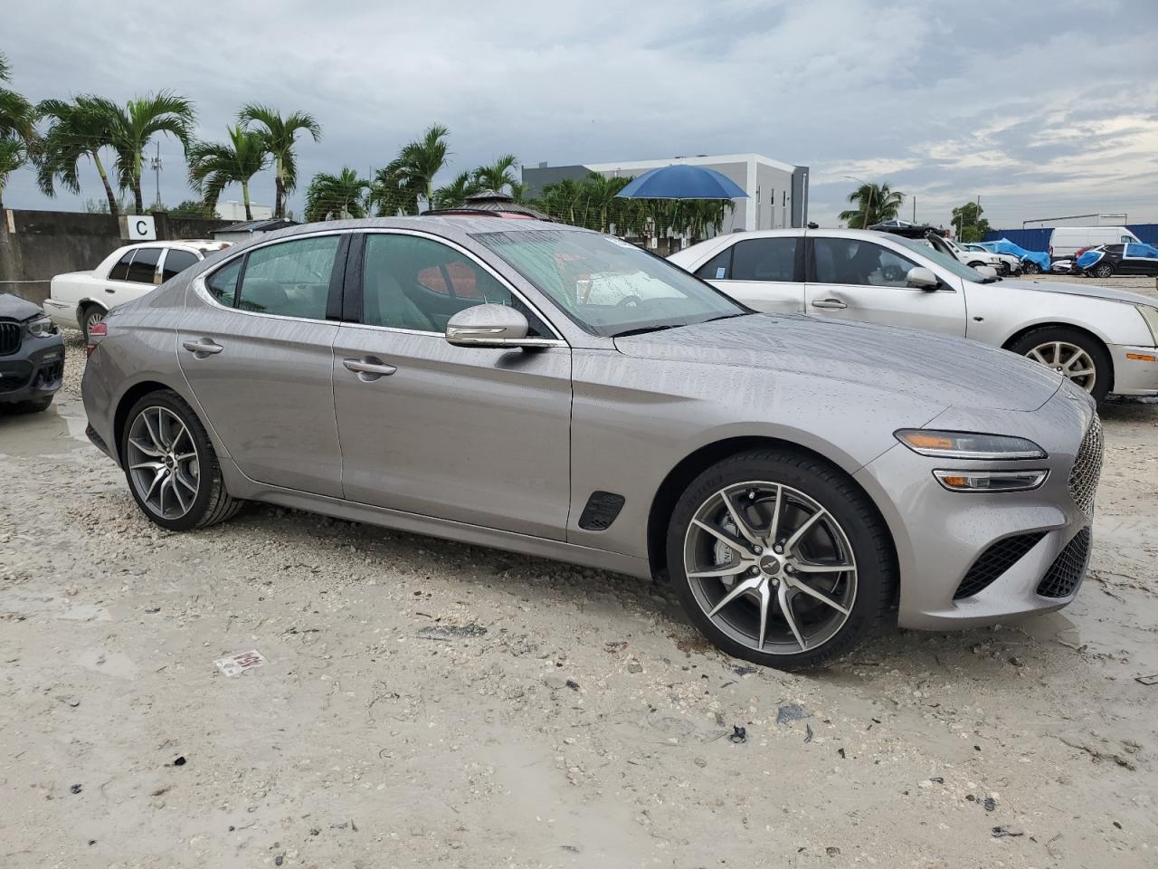 2025 GENESIS G70