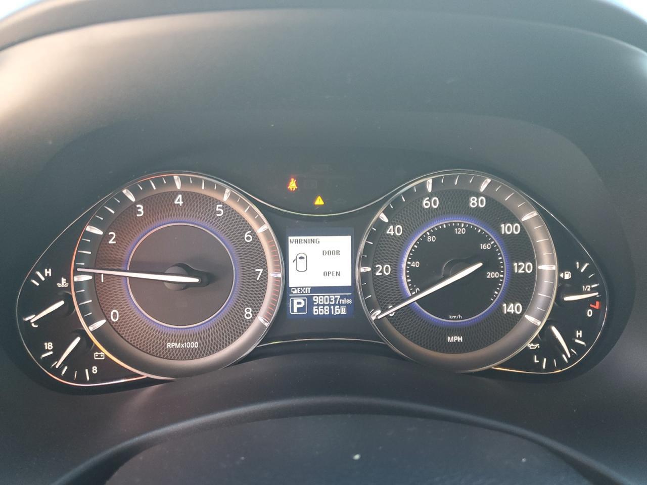 2016 INFINITI QX80