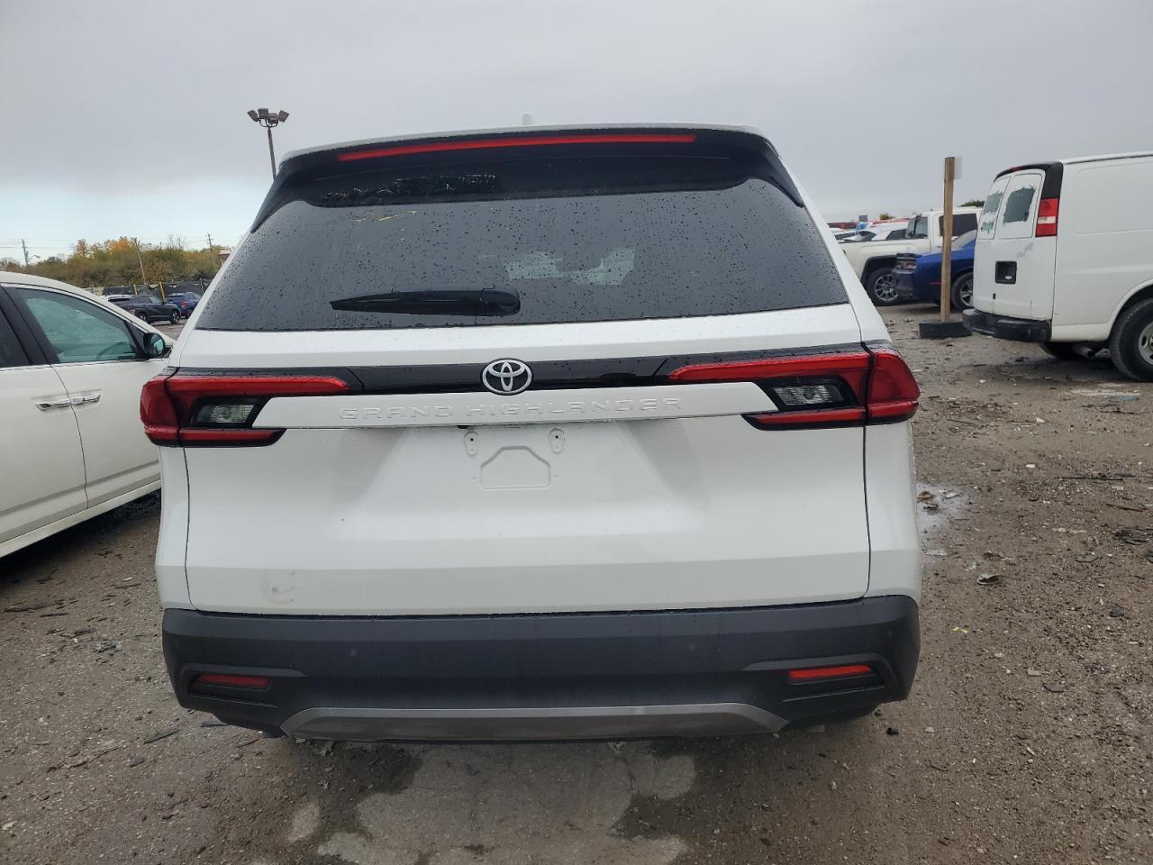 2024 TOYOTA HIGHLANDER