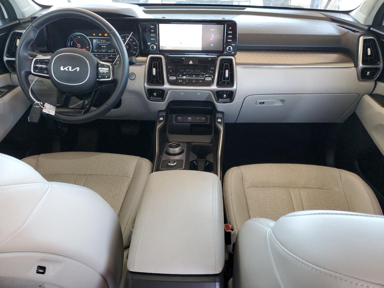 2022 KIA SORENTO
