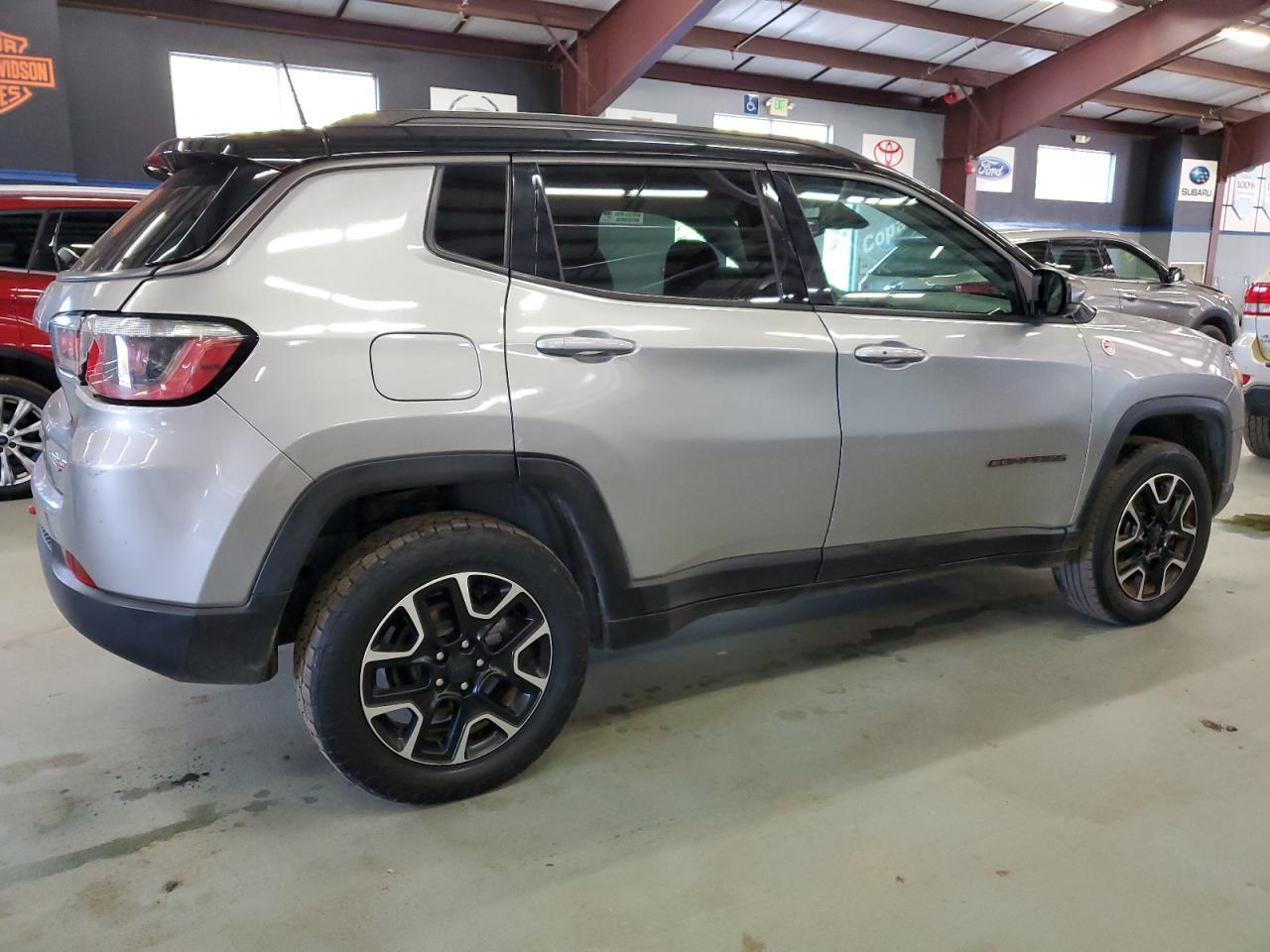 2020 JEEP Compass