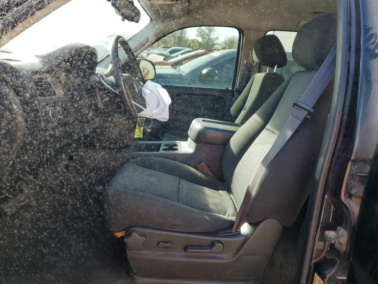 2011 CHEVROLET Tahoe