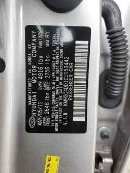 2012 HYUNDAI GENESIS