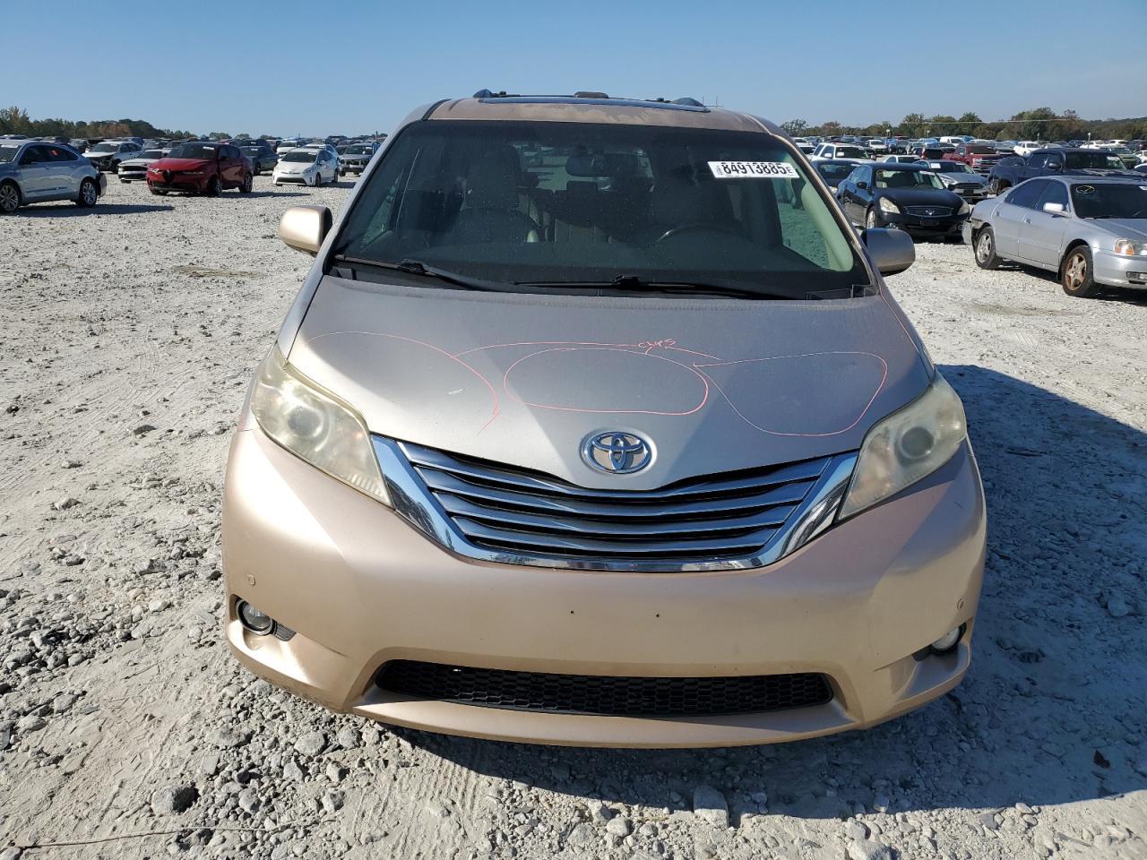 2012 TOYOTA SIENNA