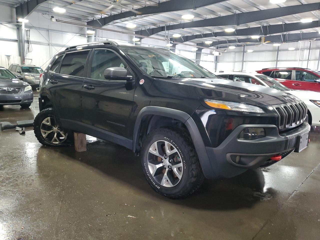 2018 JEEP CHEROKEE