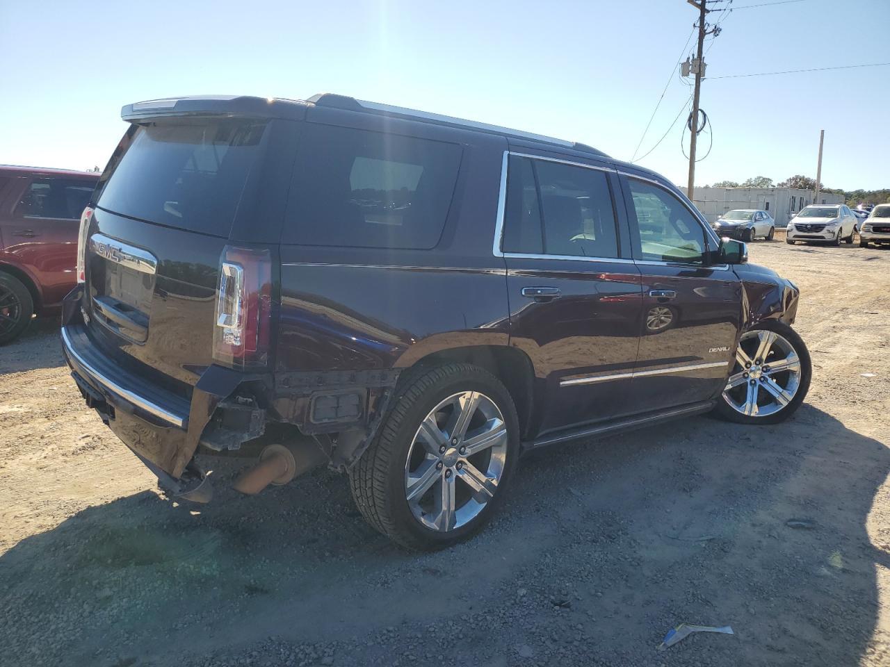2017 GMC Yukon