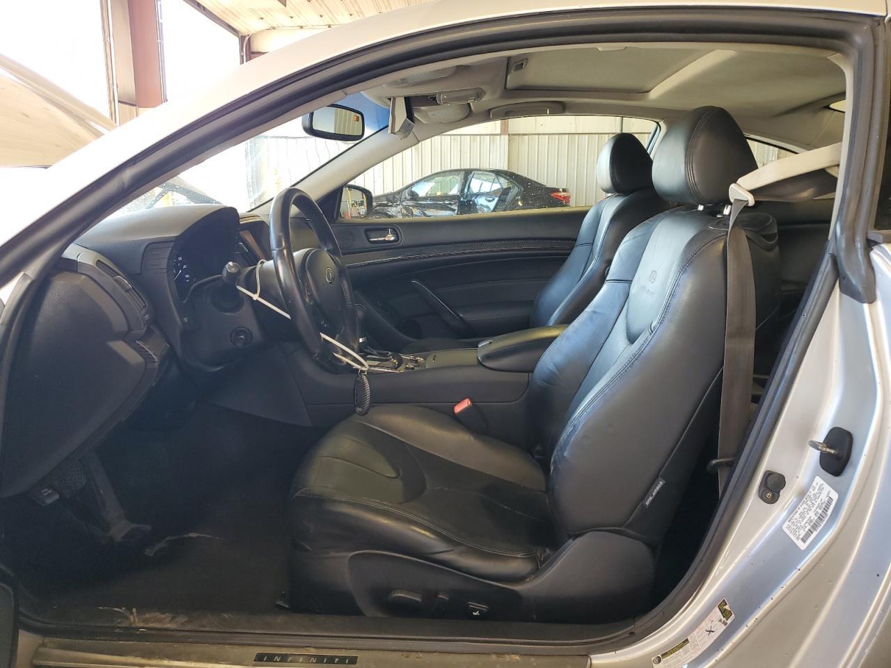 2012 INFINITI G37