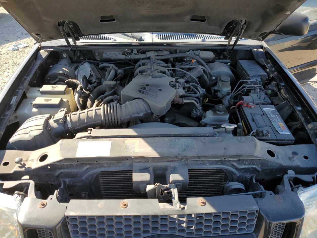 2004 FORD Explorer Sport Trac