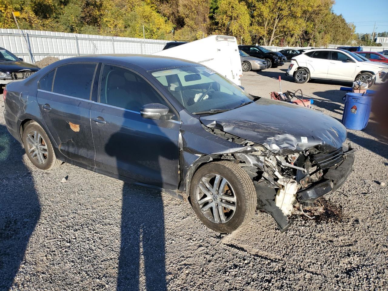2011 VOLKSWAGEN JETTA