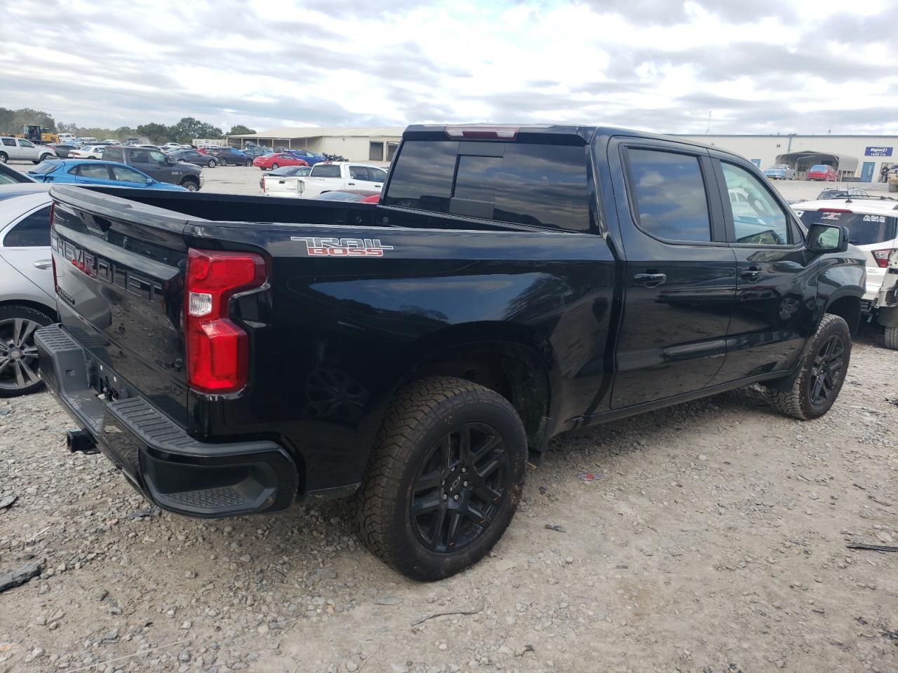 2021 CHEVROLET Silverado