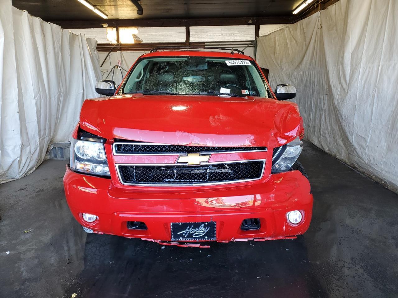 2011 CHEVROLET Avalanche