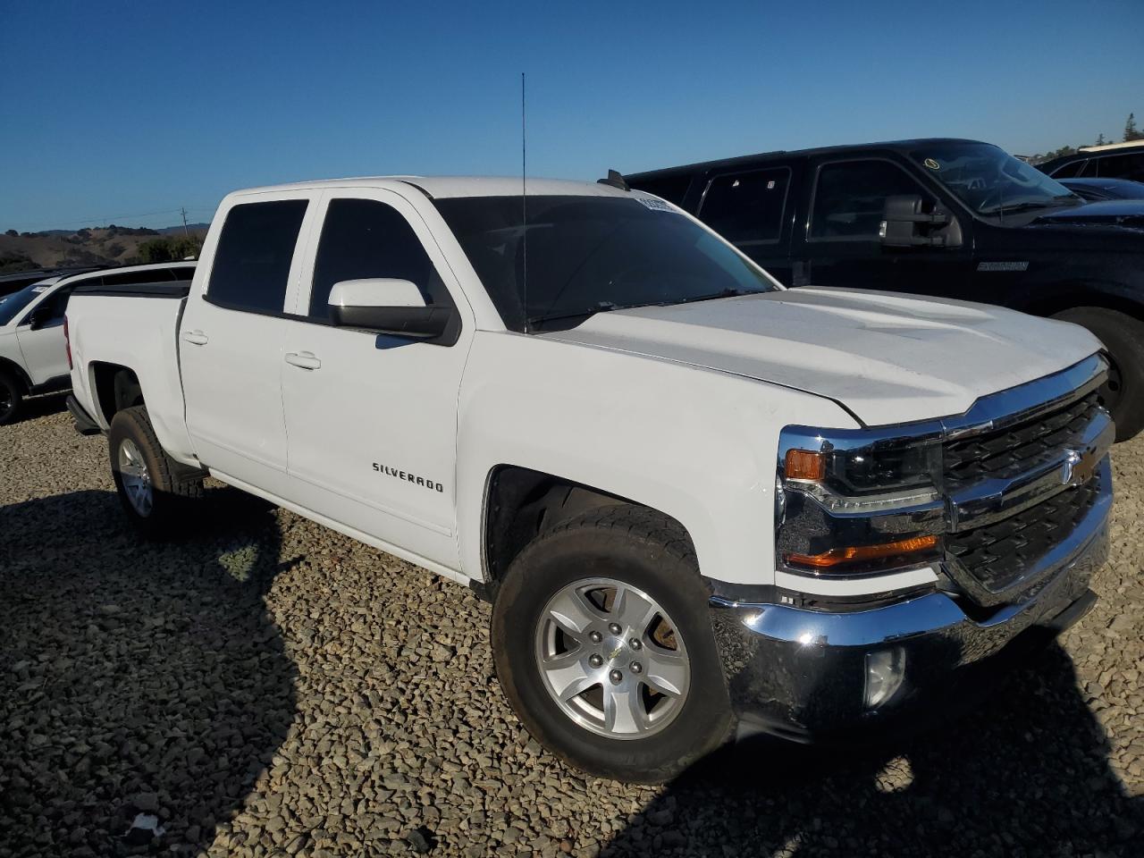 2017 CHEVROLET Silverado