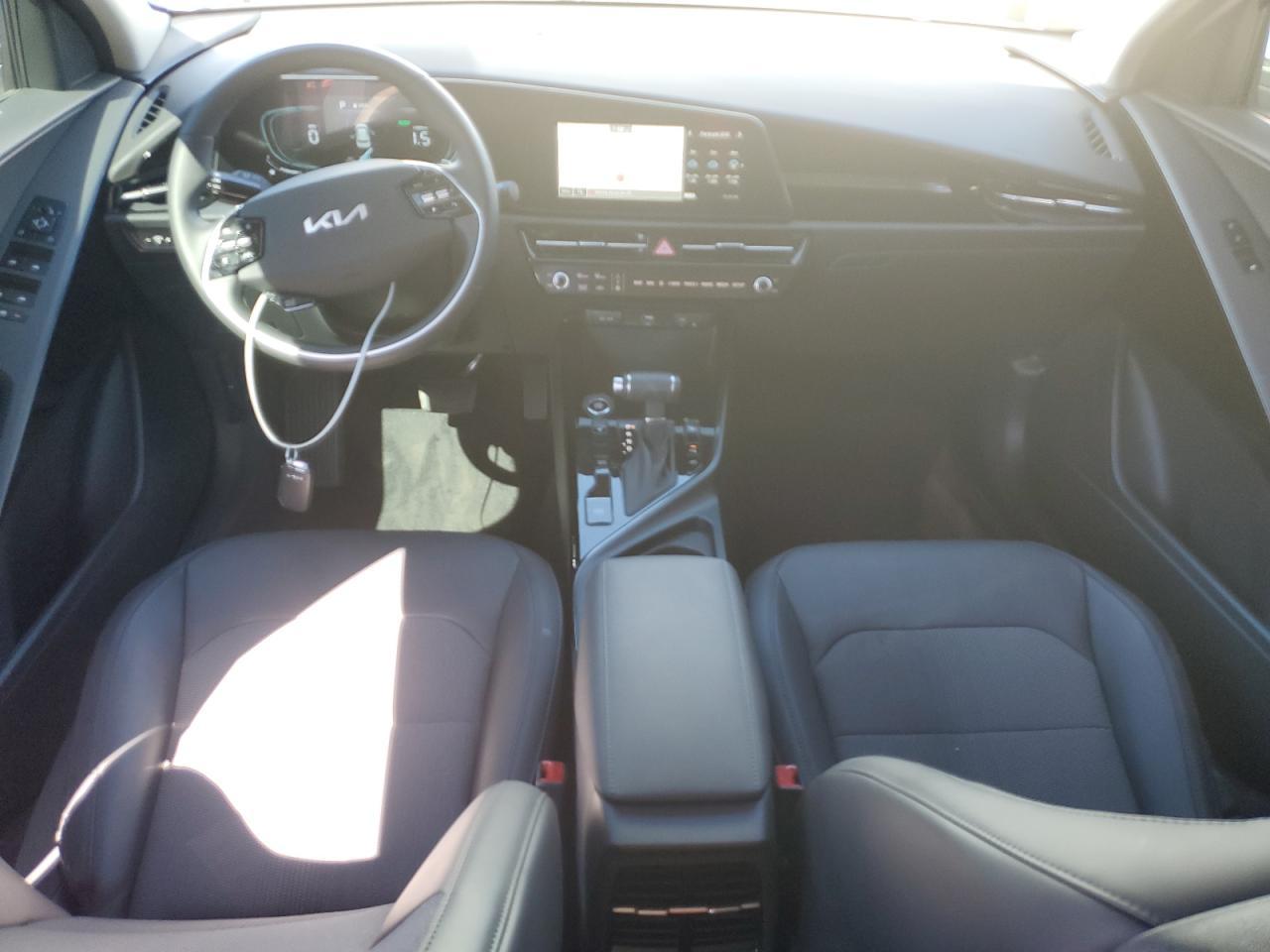 2025 KIA Niro
