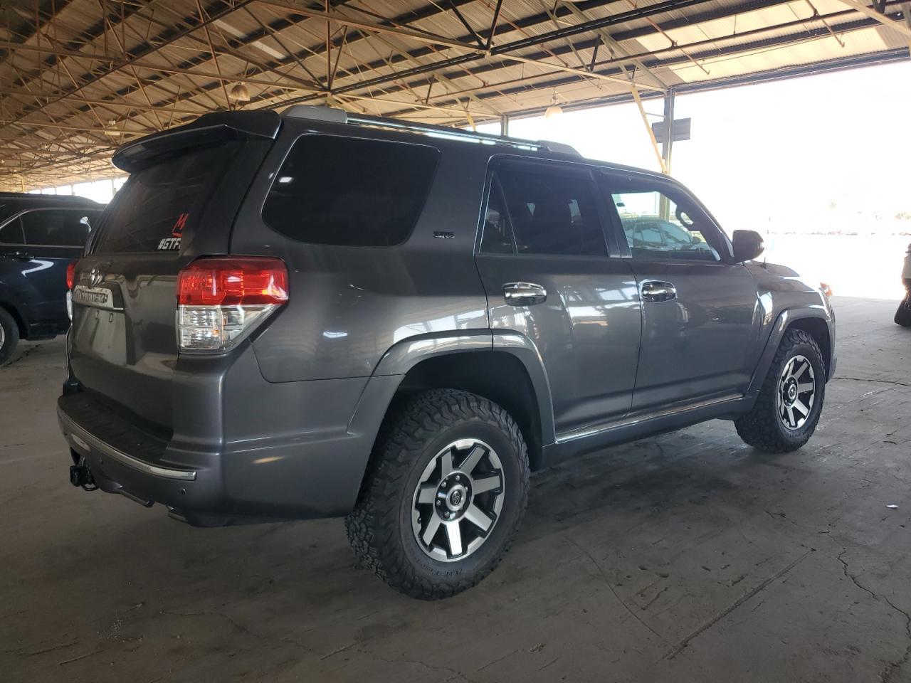 2013 TOYOTA 4Runner