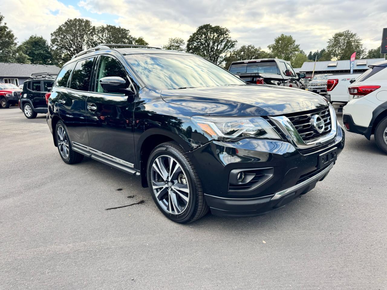 2017 NISSAN PATHFINDER