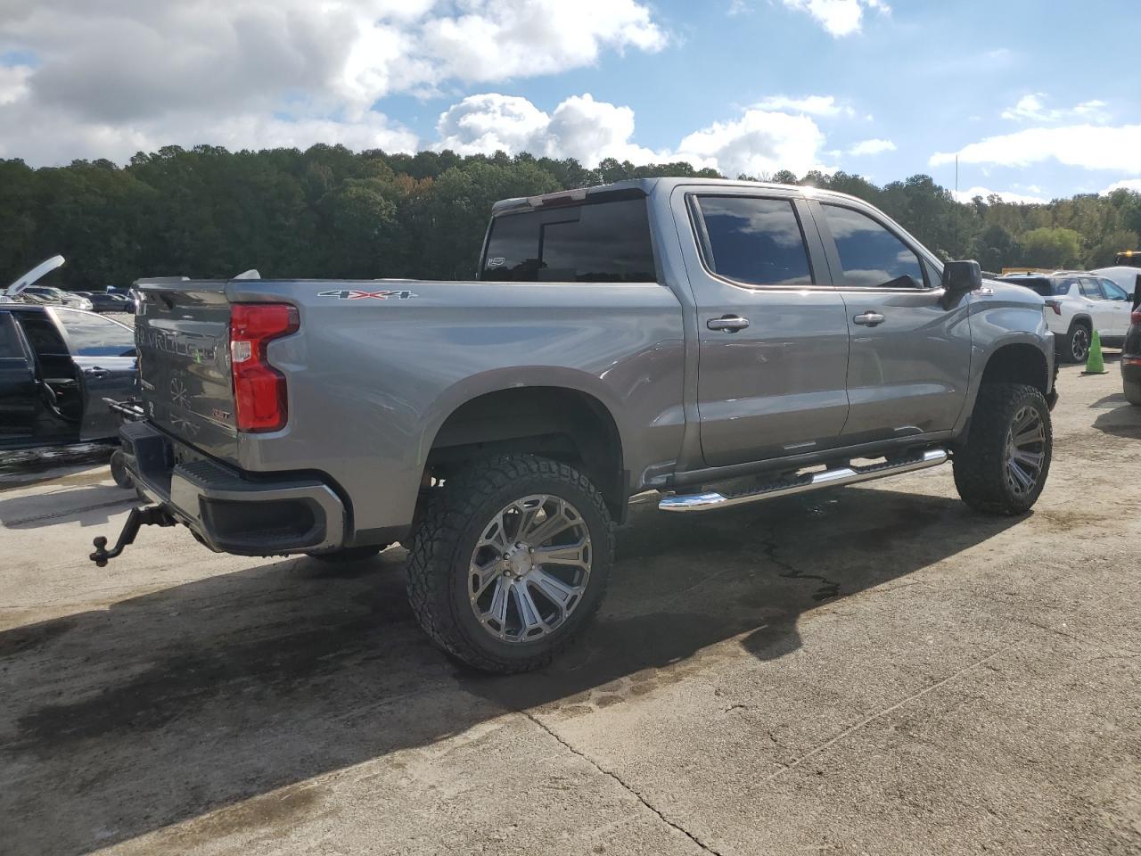2020 CHEVROLET Silverado