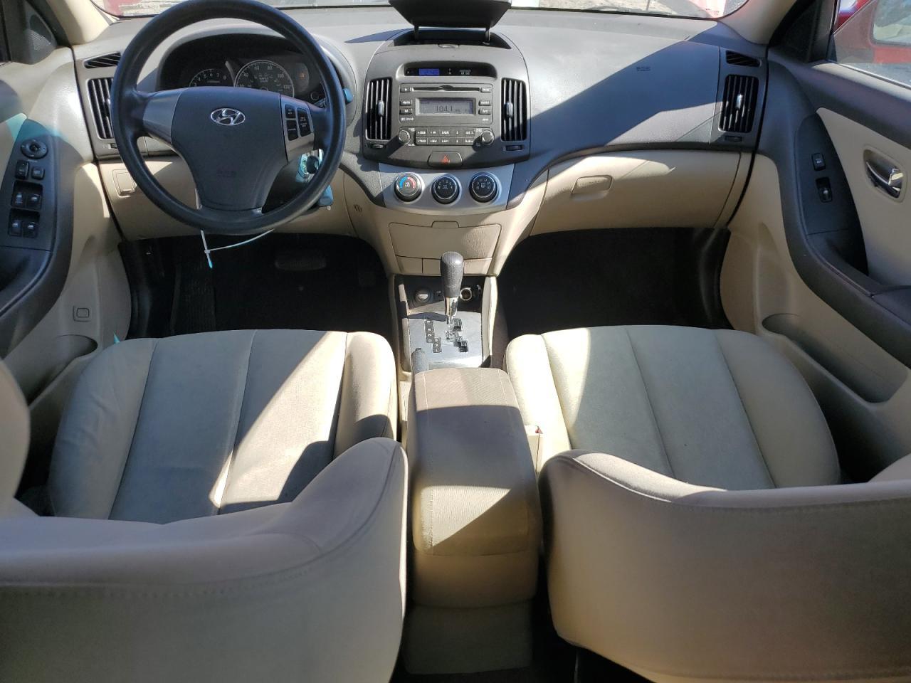 2010 HYUNDAI ELANTRA