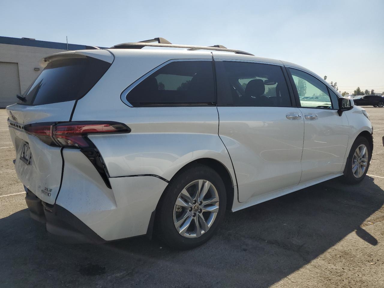 2022 TOYOTA SIENNA
