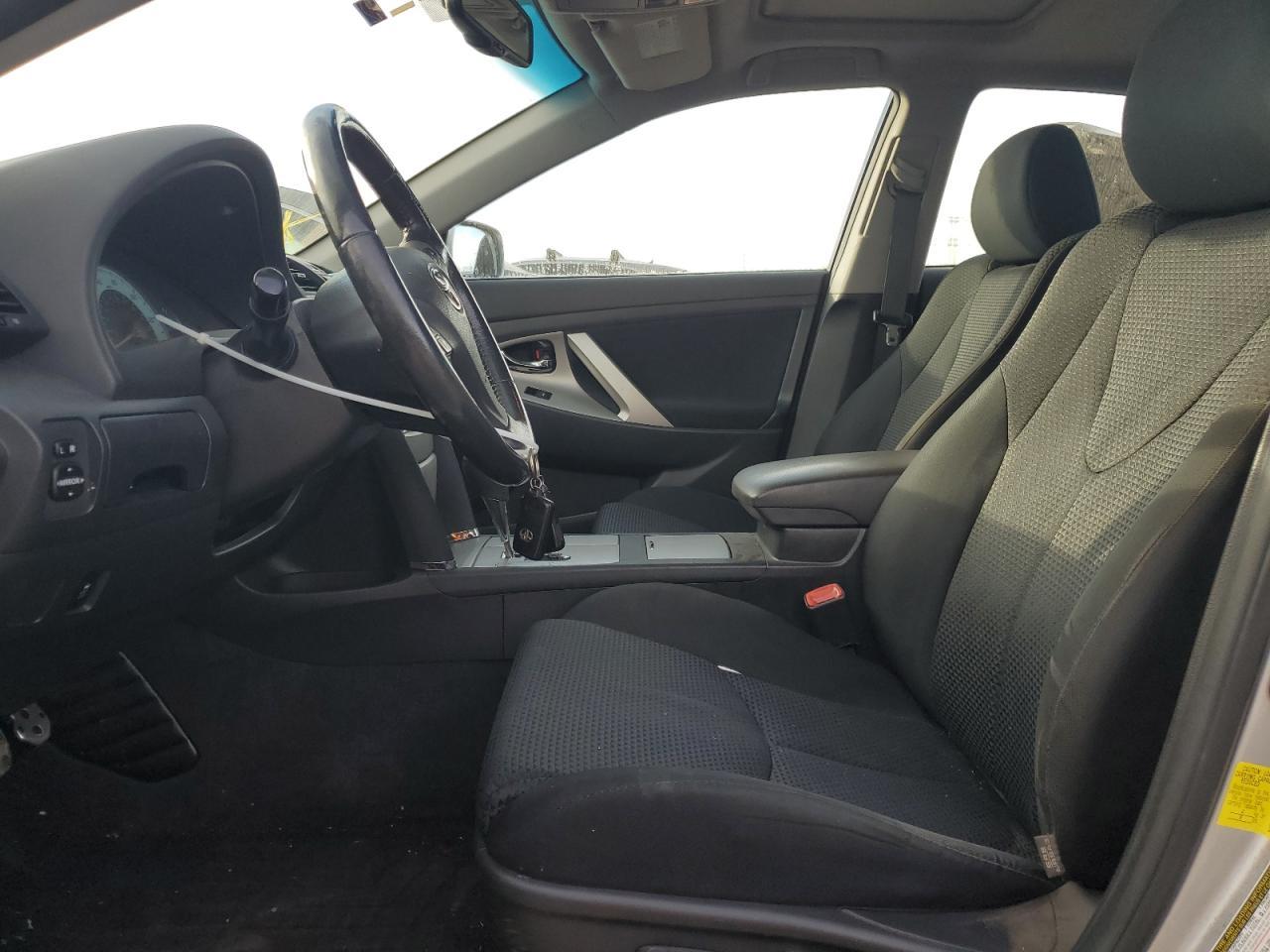 2011 TOYOTA CAMRY