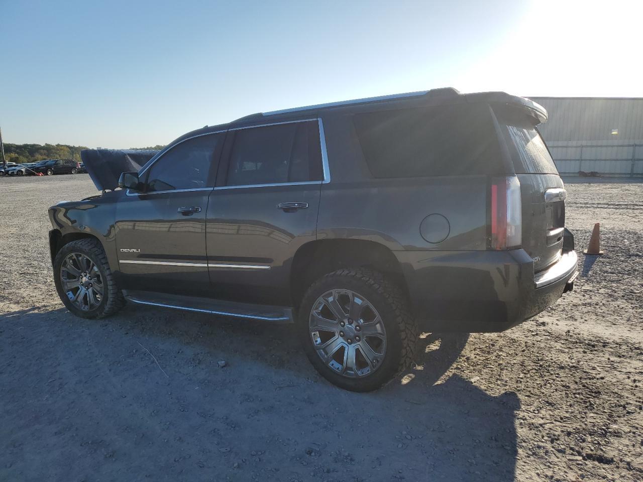 2016 GMC Yukon