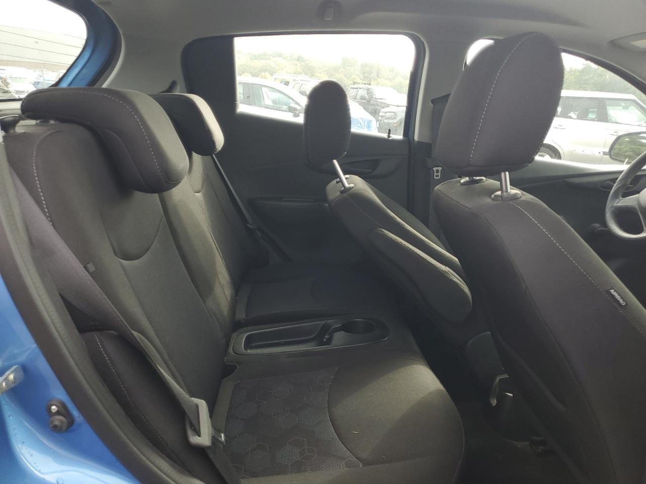 2017 CHEVROLET Spark