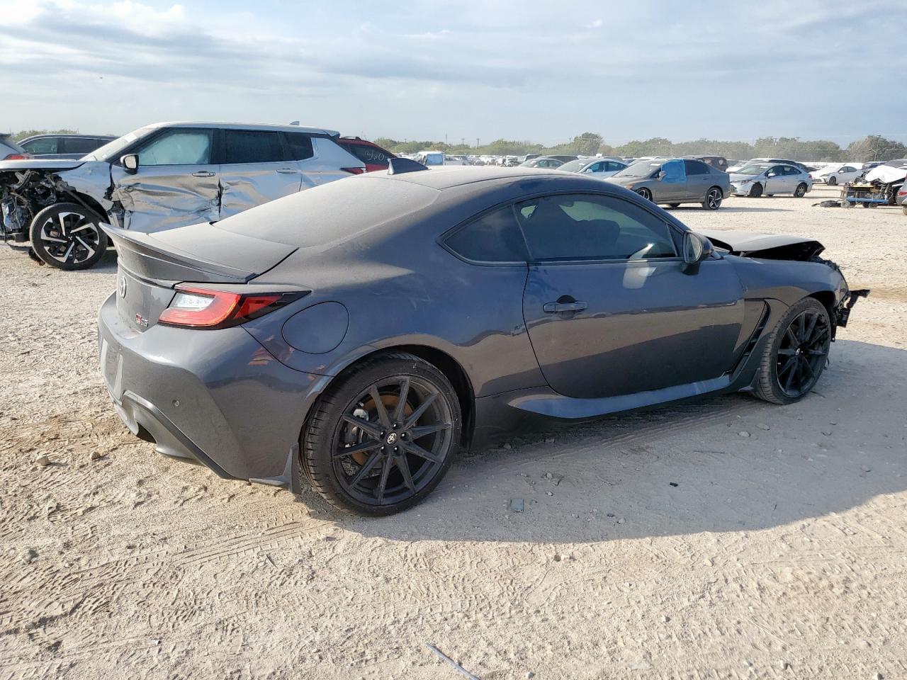 2025 TOYOTA GR 86