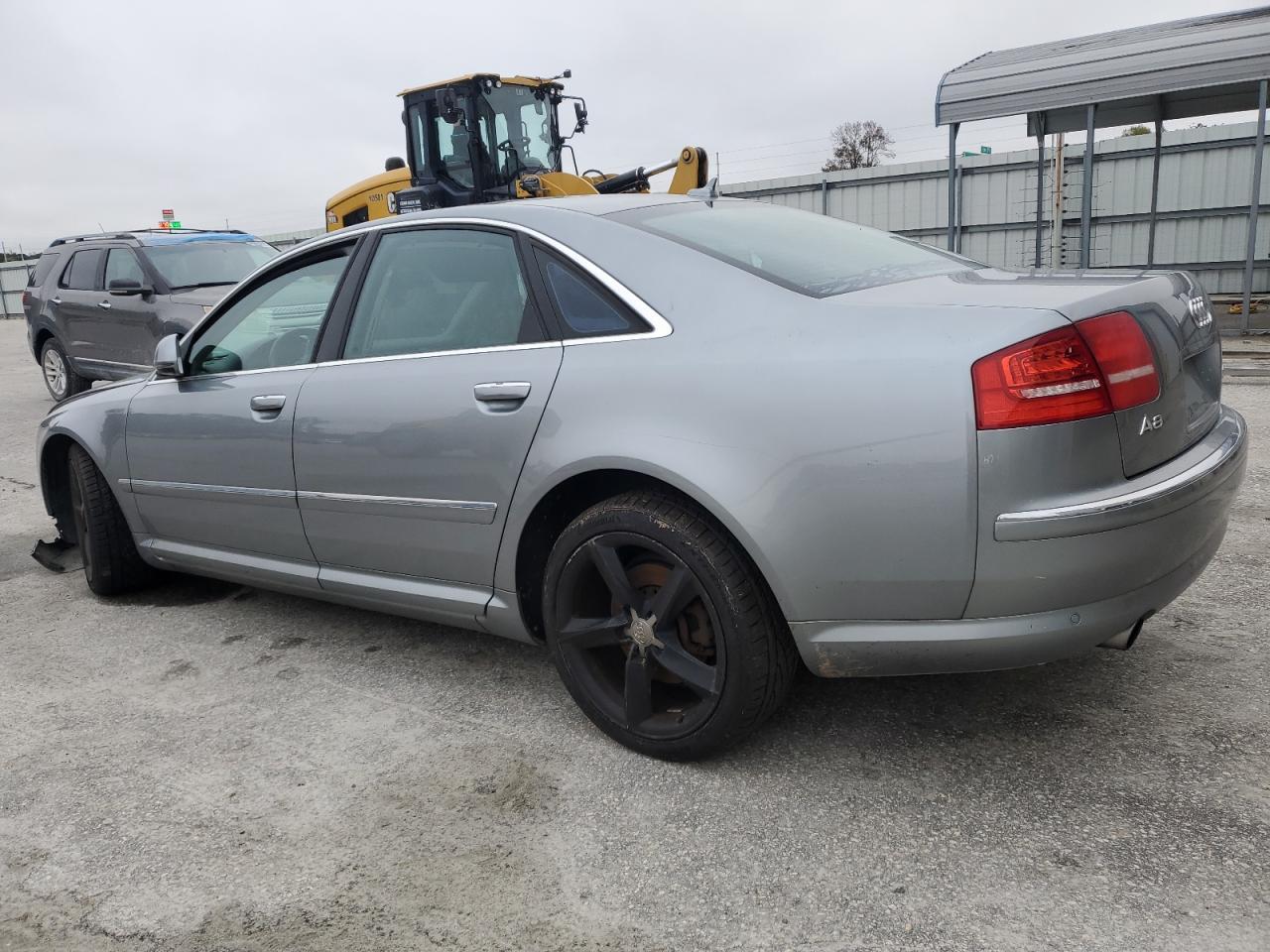 2009 AUDI A8