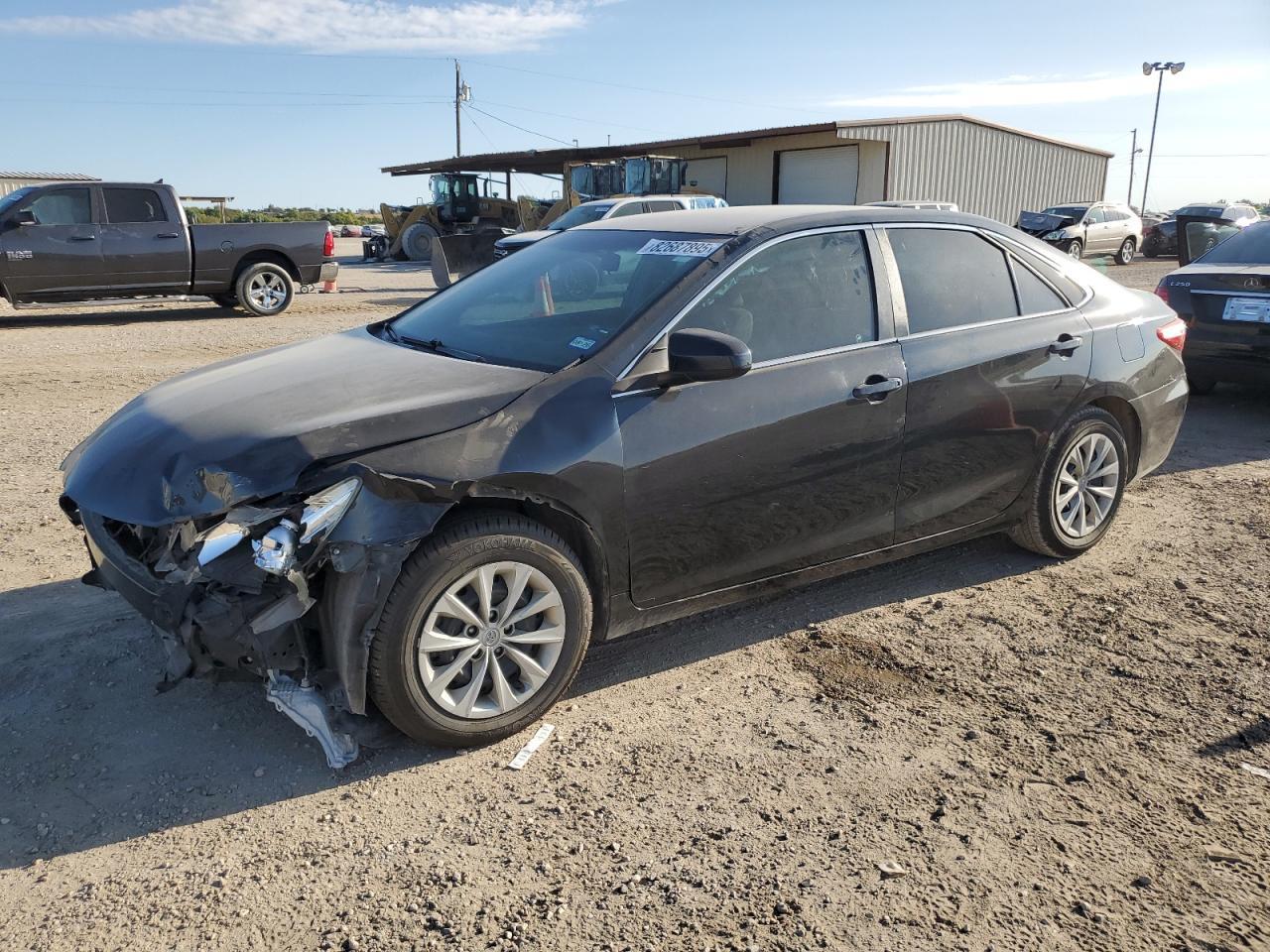 2017 TOYOTA CAMRY