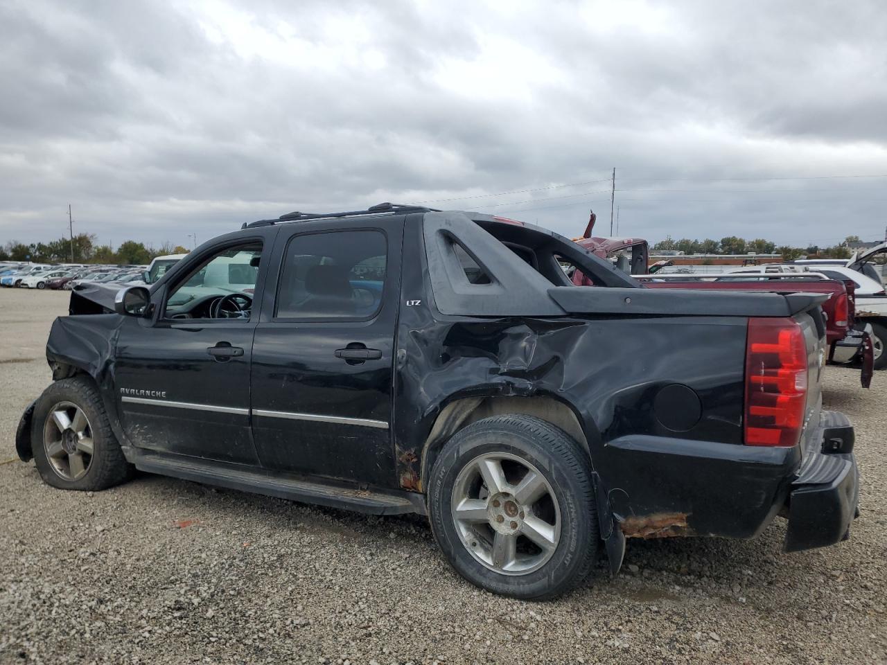 2011 CHEVROLET Avalanche