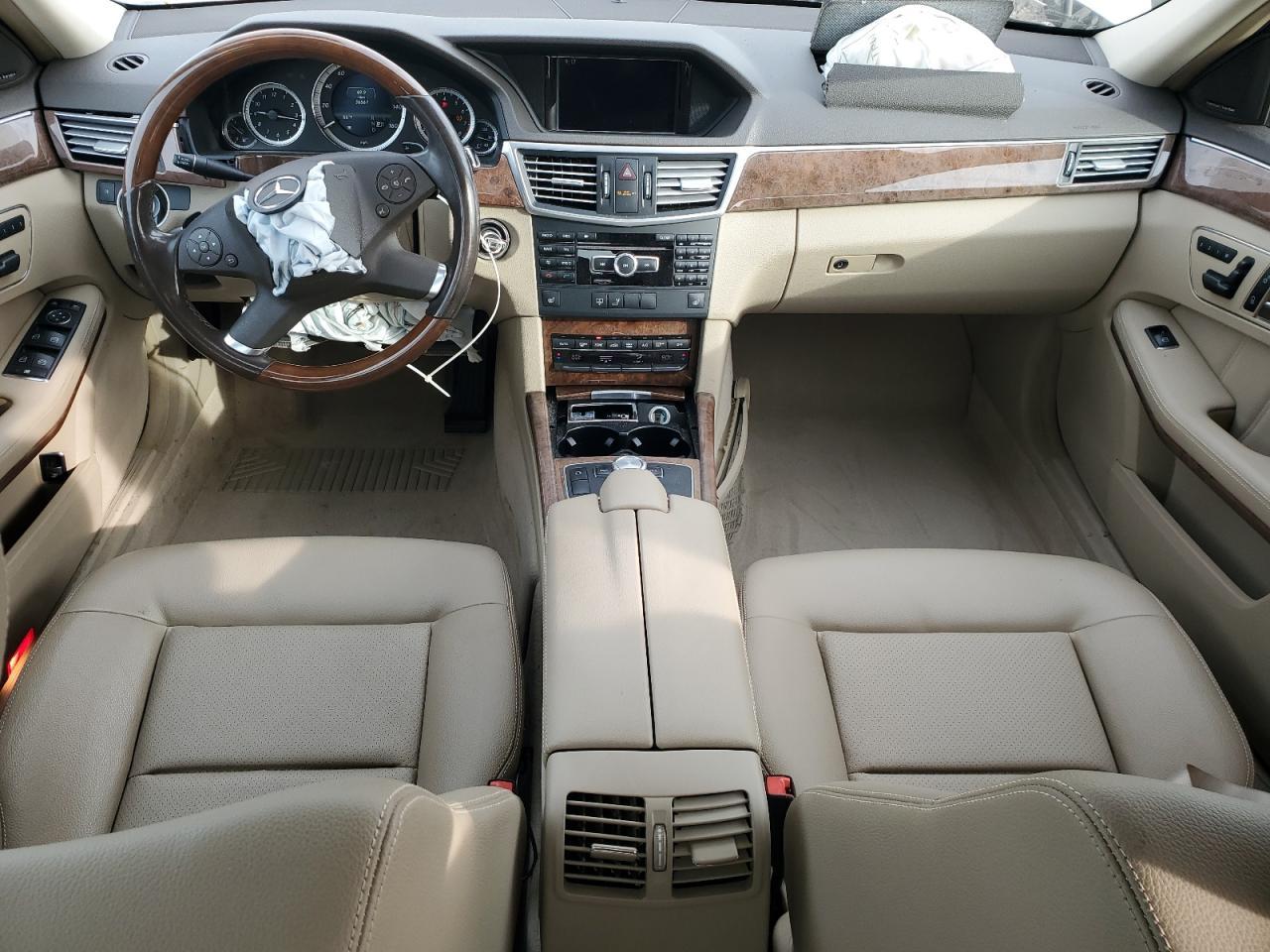 2013 MERCEDES-BENZ E-Class